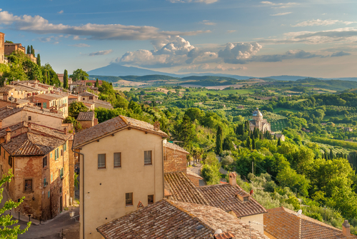 Searches soar for Tuscany after popular renovation TV show