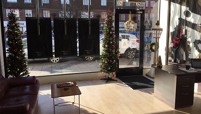 Ho Ho Ho - more pictures of your festive decorated offices