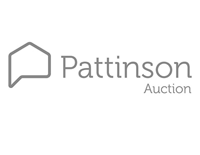 Old-style auction claims “tremendous success” despite problem for sector