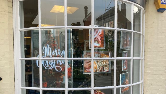Check out these tasty looking Hamptons Christmas window displays