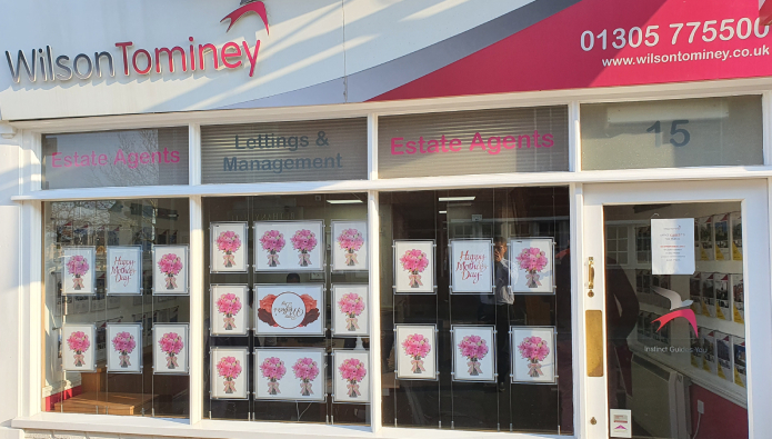 Not Keeping Mum! Agency shows off Mother’s Day celebration window