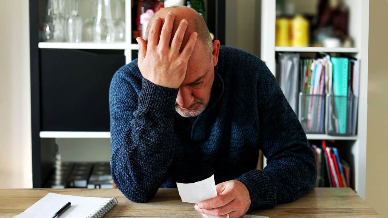 Shelter claims alarming numbers of ‘workers’ worry about housing costs 